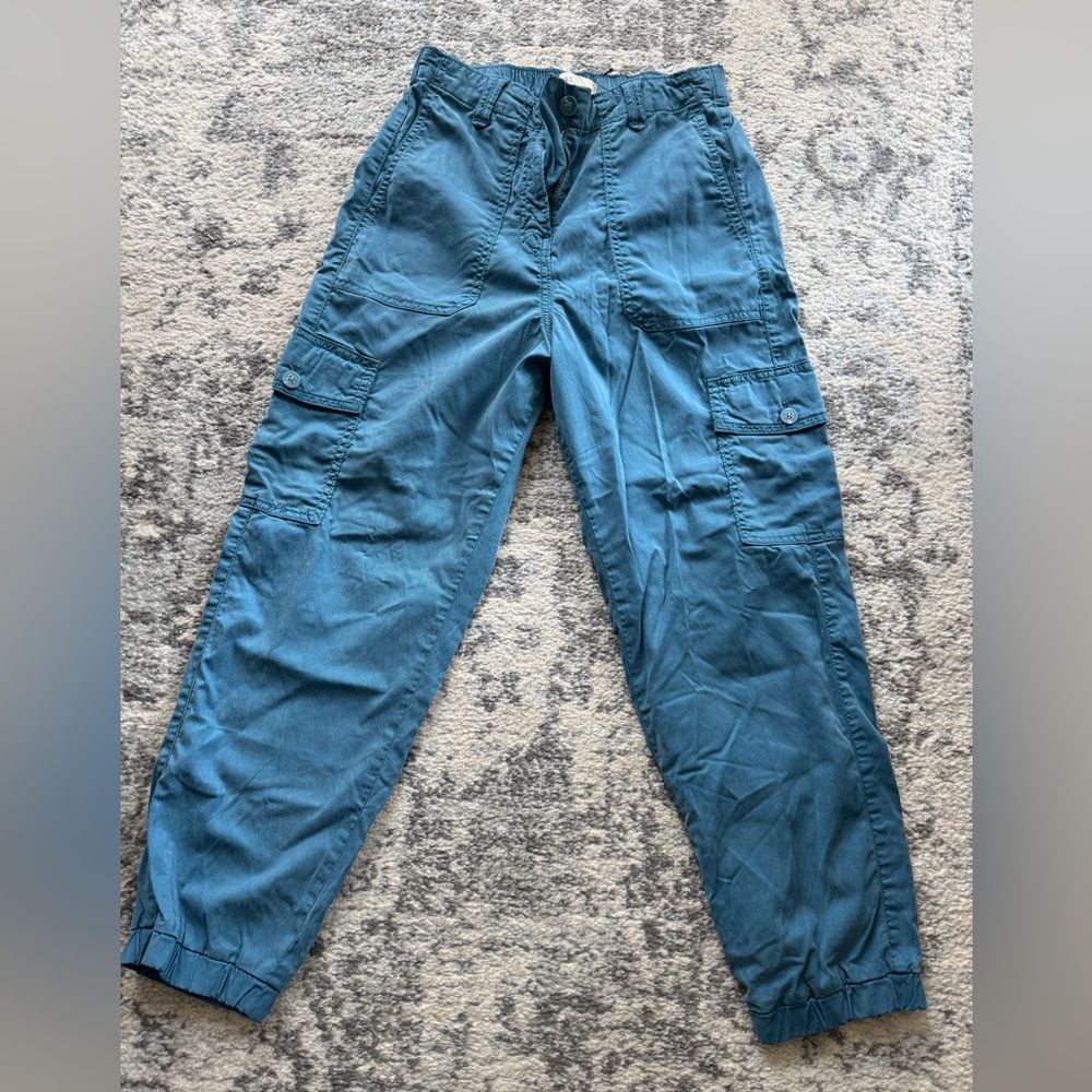 Marks and Spencer Women’s Blue Cargo Pants size 4 Short